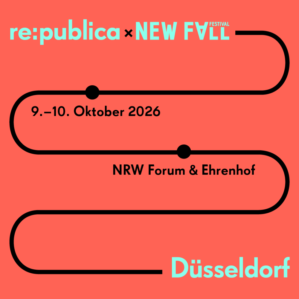 Veranstaltungsplakat für „re:publica x NEW FALL“, 9.–10. Oktober 2026, im NRW-Forum & Ehrenhof, Düsseldorf, vor einem korallenfarbenen Hintergrund.
