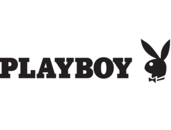 Das Wort PLAYBOY in schwarzen Großbuchstaben mit einem schwarzen Hasenlogo rechts daneben.